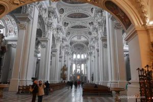 St. Stephen's Cathedral (Dom St. Stephan)